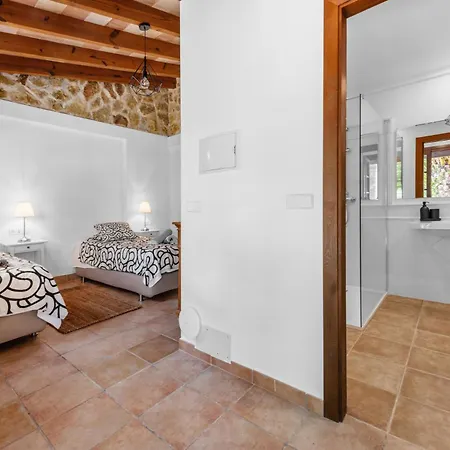 Villa Especial El Pino Mallorca En Esporles