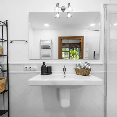 Villa Especial El Pino Mallorca En Esporles